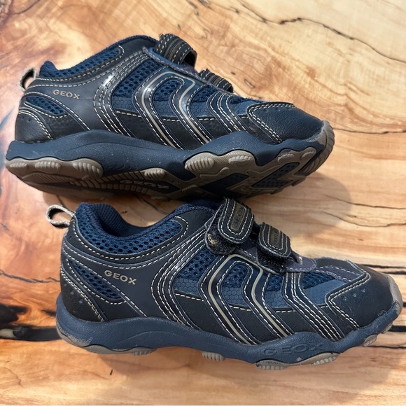 Geox Runners - Picture 2 of 9